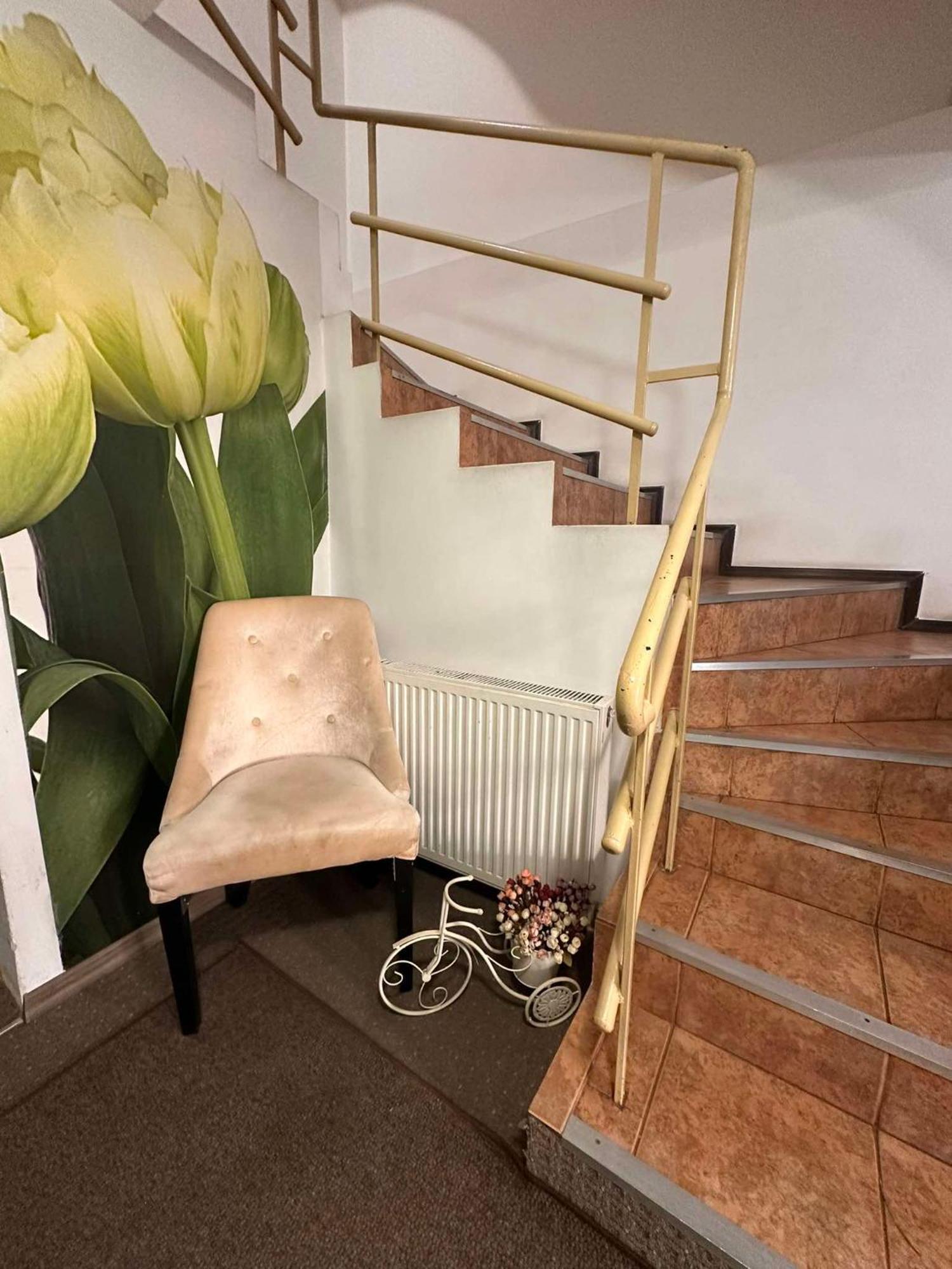 Family Hotel Amor Ruse Bagian luar foto